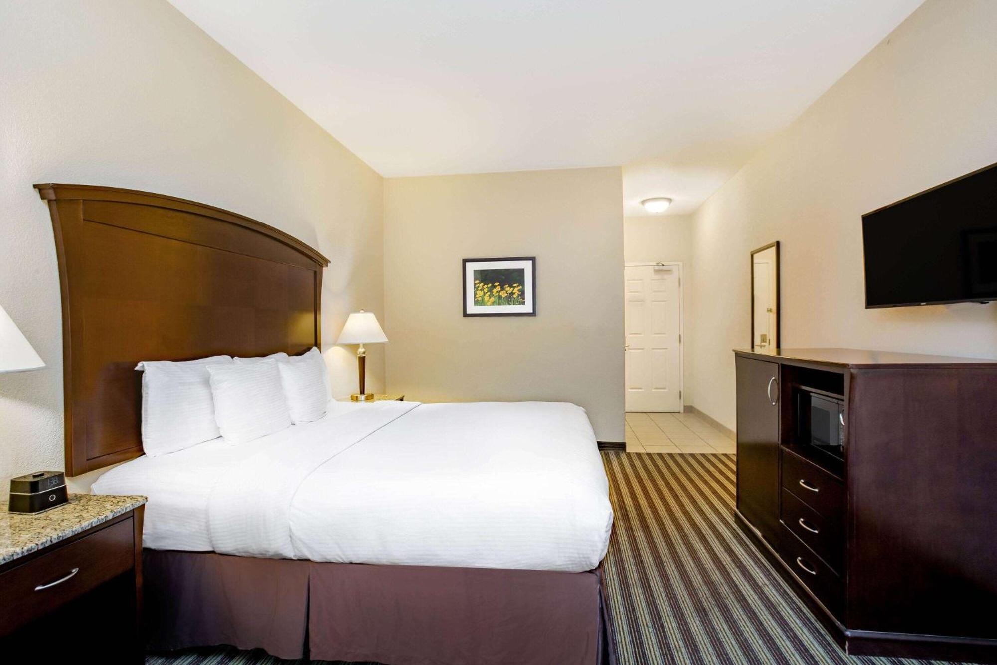 La Quinta By Wyndham Fowler Hotel Kültér fotó